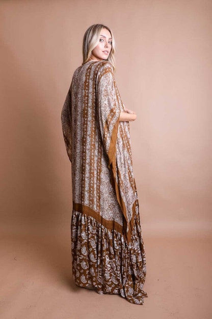 Ms. Jackie Paisley Tapestry Free Flow Kimono